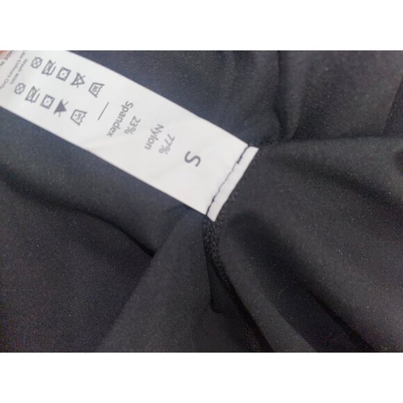 bathingsuit lot of 2 size S all same size -new - Picture 2 of 3